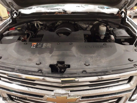 2016 Chevrolet Tahoe LTZ with VIN 1GNSKCKCXGR284827, listed as a IAAI auction lot 41389540 with 93,150 mi miles. Bid and sale history available at carsss.com. Image 10.