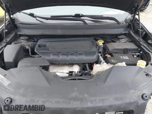 2019 Jeep Cherokee Latitude Plus with VIN 1C4PJMLB4KD323124, listed as a IAAI auction lot 41782873 with 81,929 mi miles and . Bid and sale history available at carsss.com. Image 10.