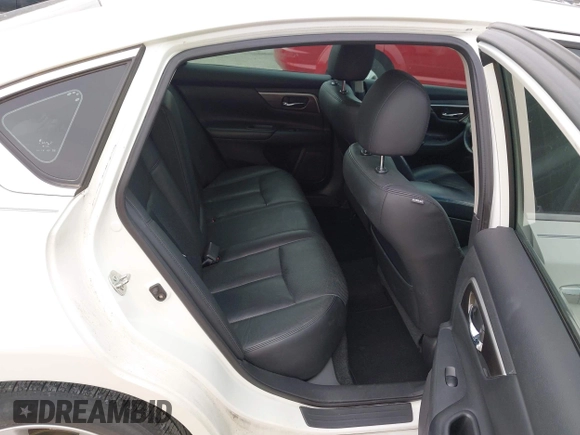 2014 Nissan Altima SL with VIN 1N4AL3AP0EC137458, listed as a IAAI auction lot 41953124 with 163,583 mi miles and . Bid and sale history available at DreamBid. Image 8.