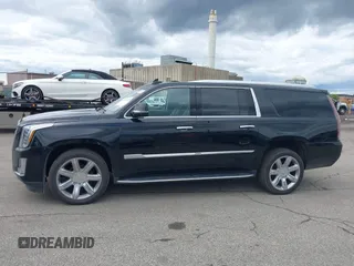 2020 Cadillac Escalade ESV Luxury z VIN 1GYS3HKJ2LR183819, wystawiony jako IAAI lot #42333418 z przebiegiem 89 864 mil mil oraz . Historia ofert i sprzedaży dostępna na DreamBid. Obrazek 14.