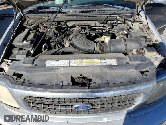 1998 Ford Expedition XLT with VIN 1FMRU17L4WLB16662, listed as a Copart auction lot 85239524 with 255,214 mi miles and Clean Title. Bid and sale history available at carsss.com. Image 12.