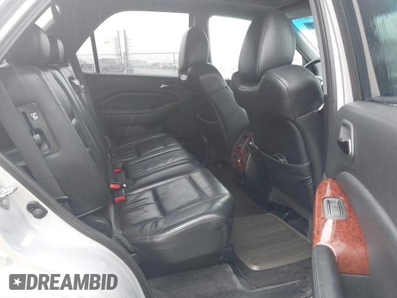2005 Acura MDX Touring with VIN 2HNYD18975H524002, listed as a IAAI auction lot 41526015 with 228,019 mi miles. Bid and sale history available at carsss.com. Image 8.