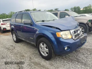 2008 Ford Escape XLT z VIN 1FMCU93148KA42466, wystawiony jako Copart lot #55590225 z przebiegiem 188 333 mil mil oraz Szkoda całkowita • Salvage title. Historia ofert i sprzedaży dostępna na DreamBid. Obrazek 4.