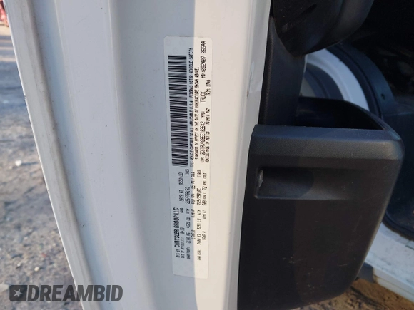 2014 Ram ProMaster Cargo z VIN 3C6TRVAG9EE102642, wystawiony jako IAAI lot #41852746 z przebiegiem 190 275 mil mil oraz . Historia ofert i sprzedaży dostępna na DreamBid. Obrazek 9.