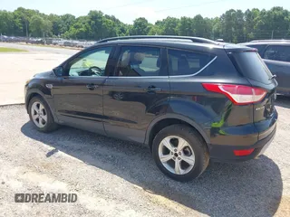 2014 Ford Escape SE z VIN 1FMCU9GX4EUC33710, wystawiony jako IAAI lot #42549888 z przebiegiem 117 057 mil mil oraz . Historia ofert i sprzedaży dostępna na DreamBid. Obrazek 3.