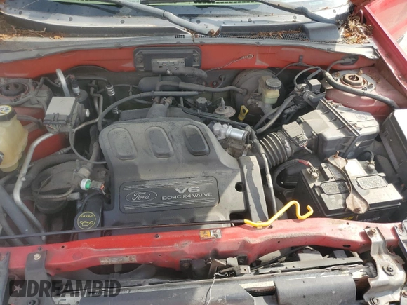 2002 Ford Escape XLT Choice with VIN 1FMYU04192KD66021, listed as a Copart auction lot 57531485 with 157,628 mi miles and Clean title. Bid and sale history available at DreamBid. Image 12.