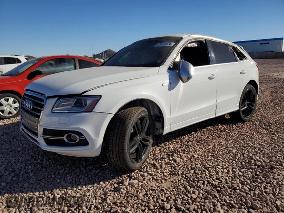 2014 Audi SQ5 Premium Plus z VIN WA1CGAFP5EA113196, wystawiony jako Copart lot #87652935 z przebiegiem 133 343 mil mil oraz Szkoda całkowita • Salvage title. Historia ofert i sprzedaży dostępna na DreamBid. Obrazek 1.