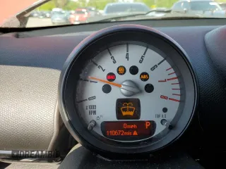 2013 MINI Countryman S z VIN WMWZC3C55DWP20563, wystawiony jako Copart lot #55493605 z przebiegiem 110 672 mil mil oraz Szkoda całkowita • Salvage title. Historia ofert i sprzedaży dostępna na DreamBid. Obrazek 9.