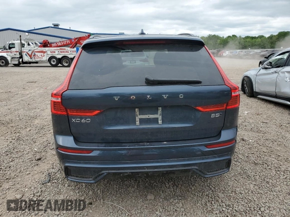 2023 Volvo XC60 Ultimate Dark Theme z VIN YV4L12RX2P1373659, wystawiony jako Copart lot #61017835 z przebiegiem 26 307 mil mil oraz Szkoda całkowita • Salvage title. Historia ofert i sprzedaży dostępna na DreamBid. Obrazek 6.