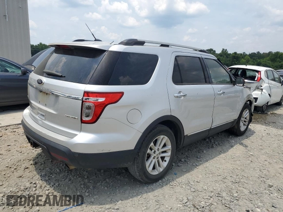 2014 Ford Explorer XLT with VIN 1FM5K7D82EGA42835, listed as a Copart auction lot 62510215 with Not provided miles and Salvage title. Bid and sale history available at DreamBid. Image 3.