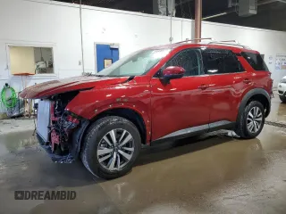2024 Nissan Pathfinder SL z VIN 5N1DR3CC6RC240644, wystawiony jako Copart lot #55938935 z przebiegiem 8 973 mil mil oraz Szkoda całkowita • Salvage title. Historia ofert i sprzedaży dostępna na DreamBid. Obrazek 1.