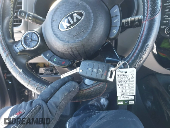 2015 Kia Soul + with VIN KNDJP3A57F7187233, listed as a IAAI auction lot 41576363 with 96,017 mi miles. Bid and sale history available at carsss.com. Image 11.