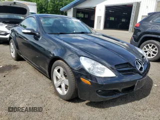 2008 Mercedes-Benz SLK 280 with VIN WDBWK54F88F176639, listed as a Copart auction lot 63064995 with 77,190 mi miles and Salvage title. Bid and sale history available at DreamBid. Image 4.