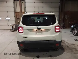 2017 Jeep Renegade Latitude with VIN ZACCJBBB7HPE84209, listed as a IAAI auction lot 41284064 with 81,801 mi miles. Bid and sale history available at carsss.com. Image 17.