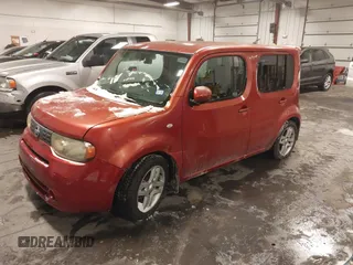 2009 Nissan Cube SL z VIN JN8AZ28R29T119001, wystawiony jako IAAI lot #41583215 z przebiegiem 203 906 mil mil oraz . Historia ofert i sprzedaży dostępna na DreamBid. Obrazek 2.