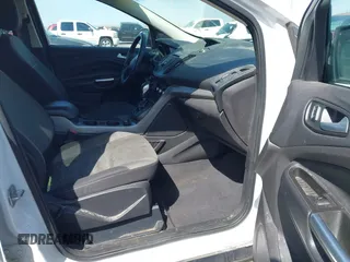 2015 Ford Escape SE with VIN 1FMCU0G74FUA78718, listed as a IAAI auction lot 41923321 with 217,252 mi miles. Bid and sale history available at carsss.com. Image 5.