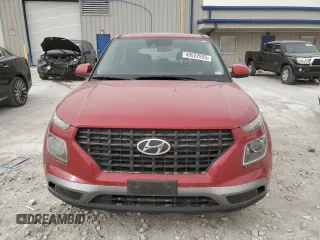 2021 Hyundai Venue SE z VIN KMHRB8A31MU089323, wystawiony jako Copart lot #49522935 z przebiegiem 85 321 mil mil oraz Szkody całkowita. Historia ofert i sprzedaży dostępna na DreamBid. Obrazek 5.