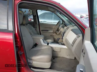 2008 Mercury Mariner with VIN 4M2CU81178KJ15616, listed as a IAAI auction lot 42166858 with 187,444 mi miles and . Bid and sale history available at DreamBid. Image 5.