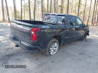 2022 Chevrolet Silverado 1500 Custom with VIN 1GCPDBEK3NZ640666, listed as a IAAI auction lot 41779220 with 31,047 mi miles. Bid and sale history available at carsss.com. Image 4.