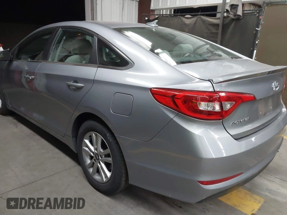 2017 Hyundai Sonata SE with VIN 5NPE24AFXHH489693, listed as a IAAI auction lot 41478117 with 115,043 mi miles. Bid and sale history available at carsss.com. Image 6.
