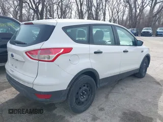 2014 Ford Escape S with VIN 1FMCU0F70EUD50939, listed as a IAAI auction lot 41729814 with 224,581 mi miles. Bid and sale history available at carsss.com. Image 4.