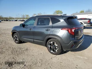 2024 Kia Seltos EX z VIN KNDERCAA4R7621296, wystawiony jako Copart lot #53331945 z przebiegiem 16 195 mil mil oraz Szkoda całkowita • Salvage title. Historia ofert i sprzedaży dostępna na DreamBid. Obrazek 2.