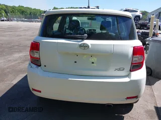 2009 Scion xD with VIN JTKKU10429J046662, listed as a IAAI auction lot 42147835 with 182,952 mi miles. Bid and sale history available at carsss.com. Image 6.