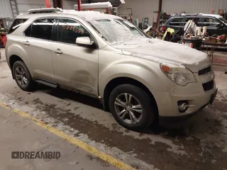 2015 Chevrolet Equinox LT with VIN 2GNFLGEK5F6186808, listed as a IAAI auction lot 41384355 with 182,599 mi miles. Bid and sale history available at carsss.com. Image 1.