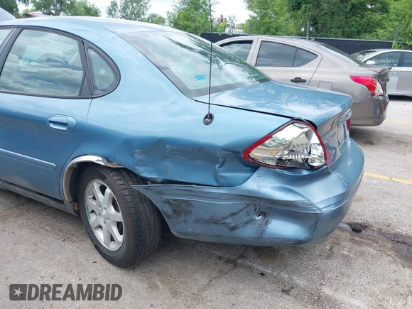 2007 Ford Taurus SEL with VIN 1FAFP56U47A178470, listed as a IAAI auction lot 42286192 with 111,553 mi miles and . Bid and sale history available at DreamBid. Image 6.
