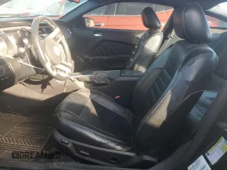 2010 Ford Mustang GT с VIN 1ZVBP8CH9A5154485, выставлен на аукционе Copart как лот 49710385 с пробегом 100 828 миль миль и Чистый • Clean title. История ставок и продаж доступна на DreamBid. Изображение 7.
