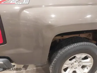 2015 Chevrolet Silverado 1500 LT with VIN 3GCUKREC5FG207488, listed as a IAAI auction lot 41472511 with 167,448 mi miles. Bid and sale history available at carsss.com. Image 6.