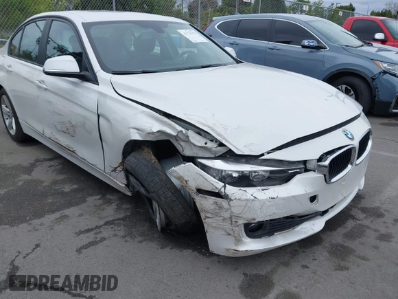 2015 BMW 3 Series 320i with VIN WBA3B1C5XFK137171, listed as a IAAI auction lot 41736278 with 28,673 mi miles. Bid and sale history available at carsss.com. Image 6.