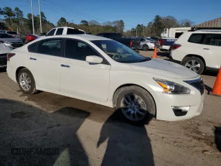 2014 Nissan Altima 2.5 S with VIN 1N4AL3AP0EN255742, listed as a Copart auction lot 48010525 with 132,927 mi miles and Salvage Title. Bid and sale history available at carsss.com. Image 4.