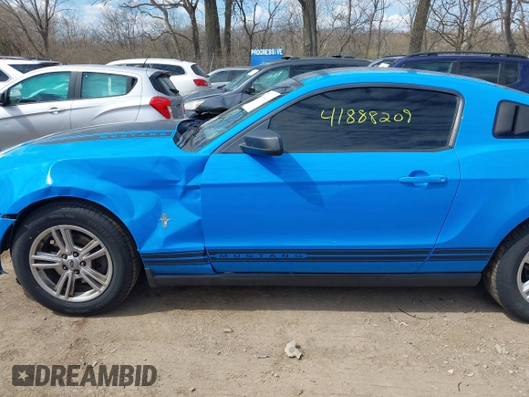 2011 Ford Mustang V6 with VIN 1ZVBP8AM3B5152930, listed as a IAAI auction lot 41888209 with 167,407 mi miles and . Bid and sale history available at DreamBid. Image 14.