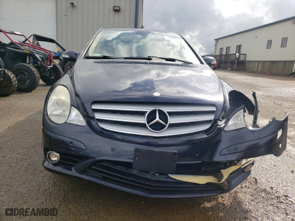 2008 Mercedes-Benz R-Class 3.5L with VIN 4JGCB65EX8A077569, listed as a Copart auction lot 73105154 with 138,211 mi miles and Salvage Title. Bid and sale history available at carsss.com. Image 5.