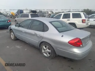 2000 Ford Taurus SES with VIN 1FAFP55U9YA122270, listed as a IAAI auction lot 30771196 with 136,621 mi miles and . Bid and sale history available at DreamBid. Image 3.