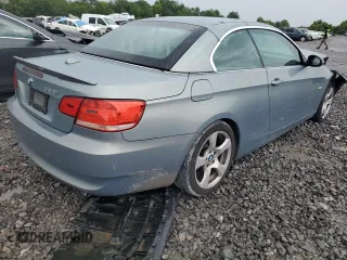 2008 BMW 3 Series 328i with VIN WBAWL13528PX17790, listed as a Copart auction lot 61657695 with 138,674 mi miles and Salvage title. Bid and sale history available at DreamBid. Image 3.