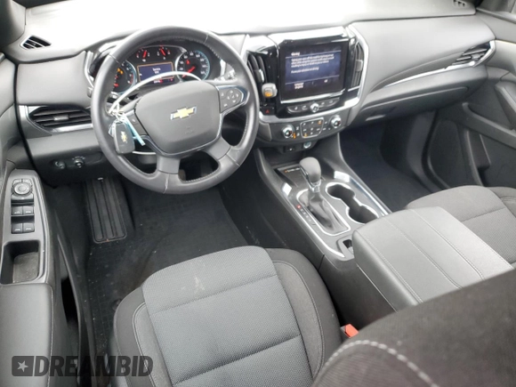 2022 Chevrolet Traverse LT Cloth z VIN 1GNERGKW5NJ155321, wystawiony jako Copart lot #51207235 z przebiegiem 25 972 mil mil oraz Szkoda całkowita • Salvage title. Historia ofert i sprzedaży dostępna na DreamBid. Obrazek 8.
