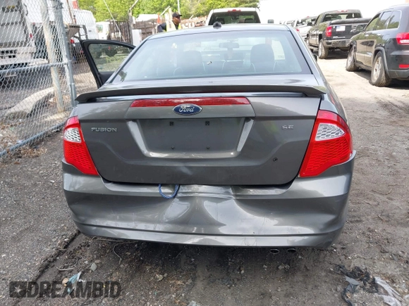 2010 Ford Fusion SE with VIN 3FAHP0HA0AR305842, listed as a IAAI auction lot 42323209 with 179,083 mi miles and . Bid and sale history available at DreamBid. Image 12.
