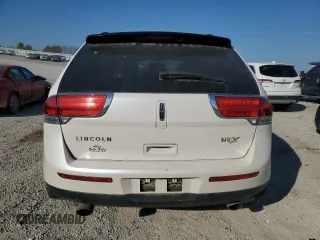 2011 Lincoln MKX z VIN 2LMDJ6JK0BBJ34056, wystawiony jako Copart lot #77958124 z przebiegiem 213 173 mil mil oraz Szkoda całkowita • Salvage title. Historia ofert i sprzedaży dostępna na DreamBid. Obrazek 6.