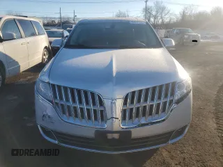 2011 Lincoln MKT with VIN 2LMHJ5ARXBBJ54517, listed as a Copart auction lot 42414295 with 100,078 mi miles and Clean Title. Bid and sale history available at DreamBid. Image 5.
