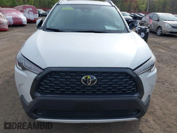 2024 Toyota Corolla Cross LE with VIN 7MUBAABG2RV114524, listed as a IAAI auction lot 42117794 with 2,781 mi miles and . Bid and sale history available at DreamBid. Image 12.