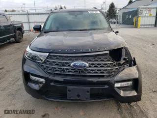 2023 Ford Explorer XLT with VIN 1FMSK8DH0PGC23329, listed as a Copart auction lot 83904284 with 3,402 mi miles and Salvage Title. Bid and sale history available at carsss.com. Image 5.