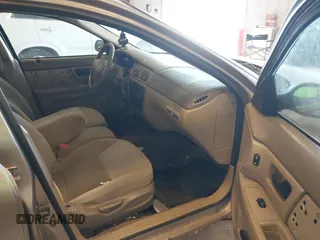 2003 Ford Taurus SES Standard with VIN 1FAFP55293G272187, listed as a IAAI auction lot 42154599 with 225,077 mi miles. Bid and sale history available at carsss.com. Image 5.
