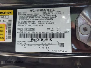2019 Ford Fusion SE with VIN 3FA6P0H71KR255482, listed as a IAAI auction lot 41890864 with 125,077 mi miles. Bid and sale history available at carsss.com. Image 9.