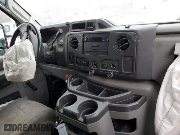 2014 Ford Econoline Cargo Commercial z VIN 1FTNS1EW9EDA76271, wystawiony jako Copart lot #46491375 z przebiegiem Nie podano mil oraz Szkoda całkowita • Salvage title. Historia ofert i sprzedaży dostępna na DreamBid. Obrazek 8.