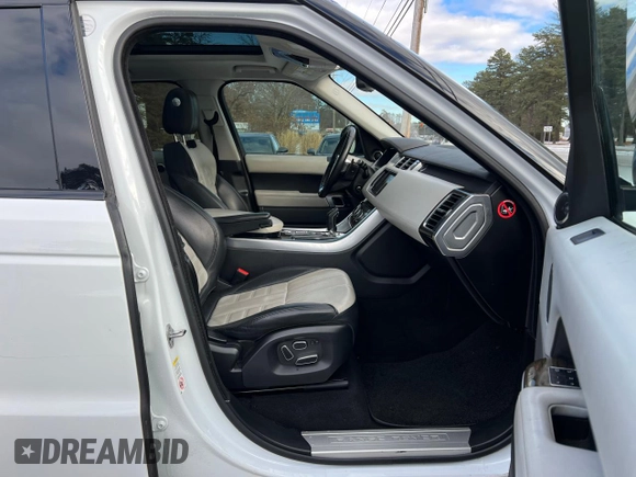 2014 Land Rover Range Rover Sport Autobiography with VIN SALWV2EF4EA313812, listed as a Copart auction lot 89217355 with 155,150 mi miles and Clean Title. Bid and sale history available at carsss.com. Image 5.