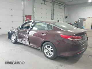 2016 Kia Optima LX z VIN 5XXGT4L38GG109351, wystawiony jako IAAI lot #42282193 z przebiegiem 75 076 mil mil oraz . Historia ofert i sprzedaży dostępna na DreamBid. Obrazek 6.