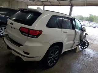 2019 Jeep Grand Cherokee High Altitude z VIN 1C4RJFCT3KC856424, wystawiony jako Copart lot #51582635 z przebiegiem 70 855 mil mil oraz Szkoda całkowita • Salvage title. Historia ofert i sprzedaży dostępna na DreamBid. Obrazek 3.