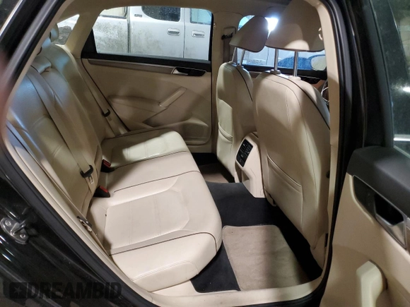 2017 Volkswagen Passat SE with VIN 1VWBT7A30HC025022, listed as a Copart auction lot 48578415 with 118,266 mi miles and Salvage title. Bid and sale history available at DreamBid. Image 10.